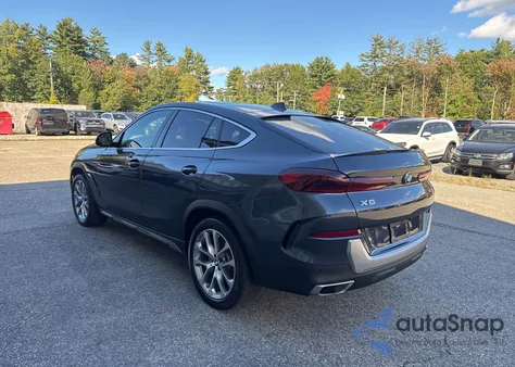 2020 BMW X6 Sdrive40I z USA, uszkodzony, nr VIN 5UXCY4C09L9D42959